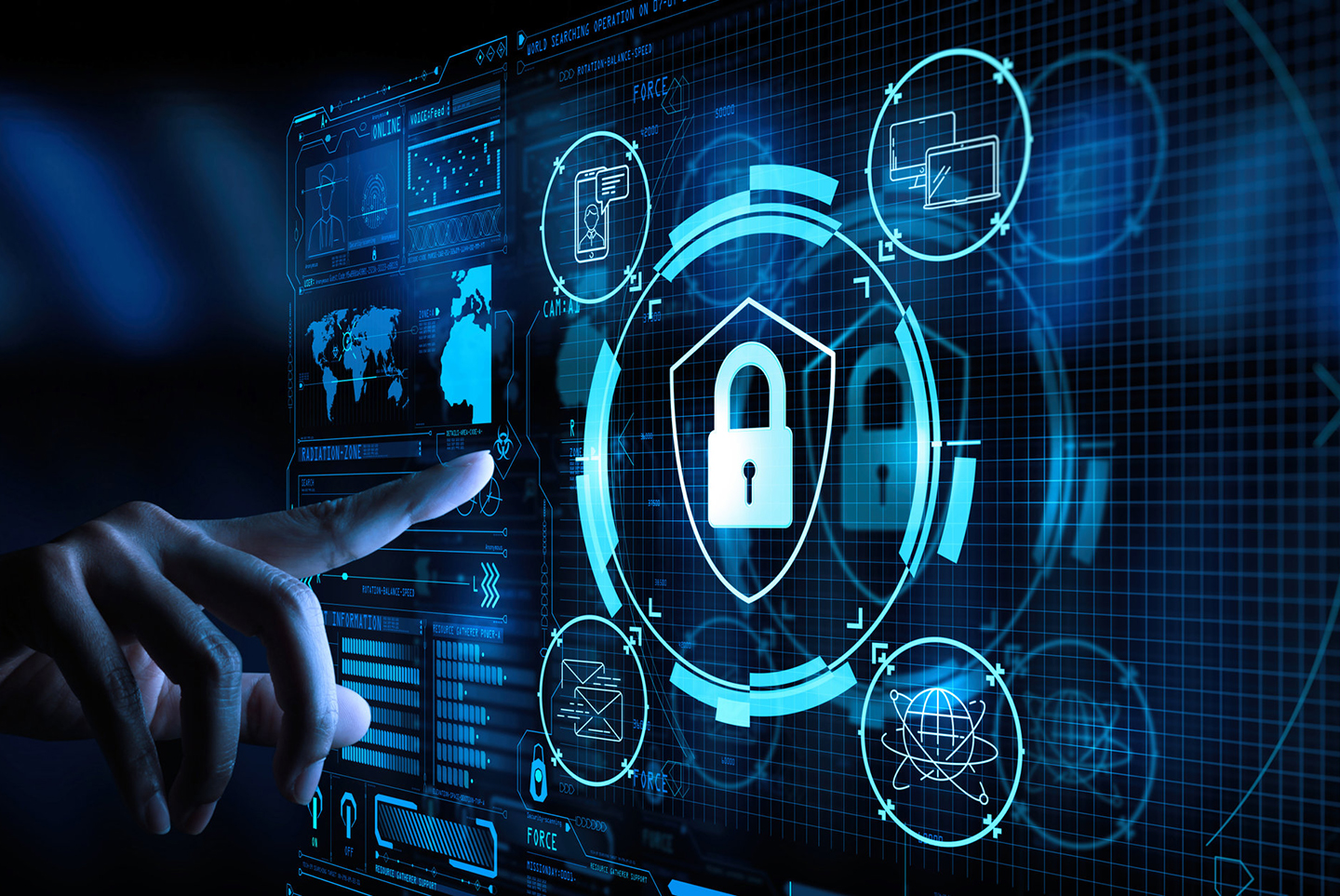 Biểu tượng bảo mật với ổ khóa và lá chắn, thể hiện cam kết của f16878 vip về sự an toàn và tin cậy tuyệt đối cho người chơi.